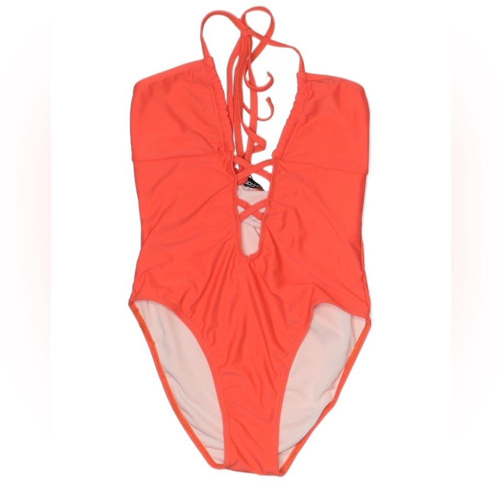 NWT Boohoo swimsuit